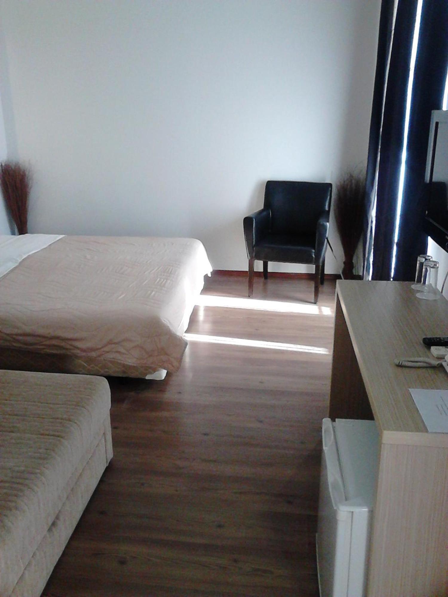 Prenociste Konstantin 2008 Hotel Nis Room photo